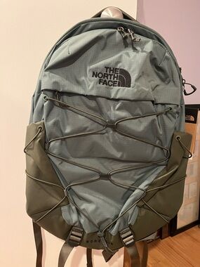 The North Face Men’s Borealis Backpack - Sage Green & Olive